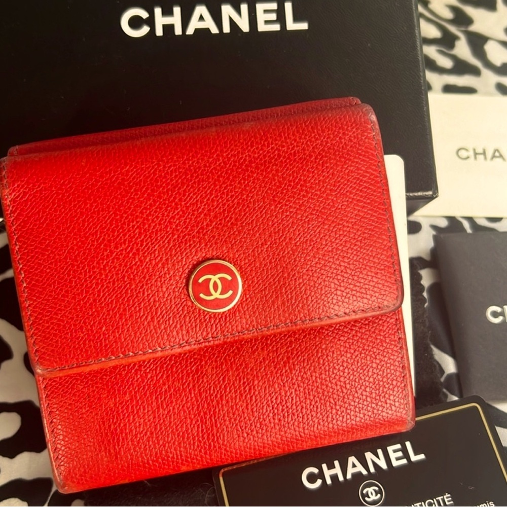 Red Chanel wallet